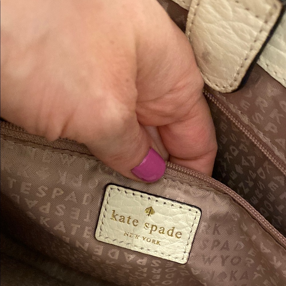 Kate Spade Cream Tote Bag - Picture 9 of 10